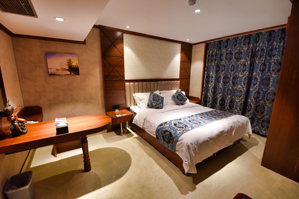 bremen hotel harbin train station