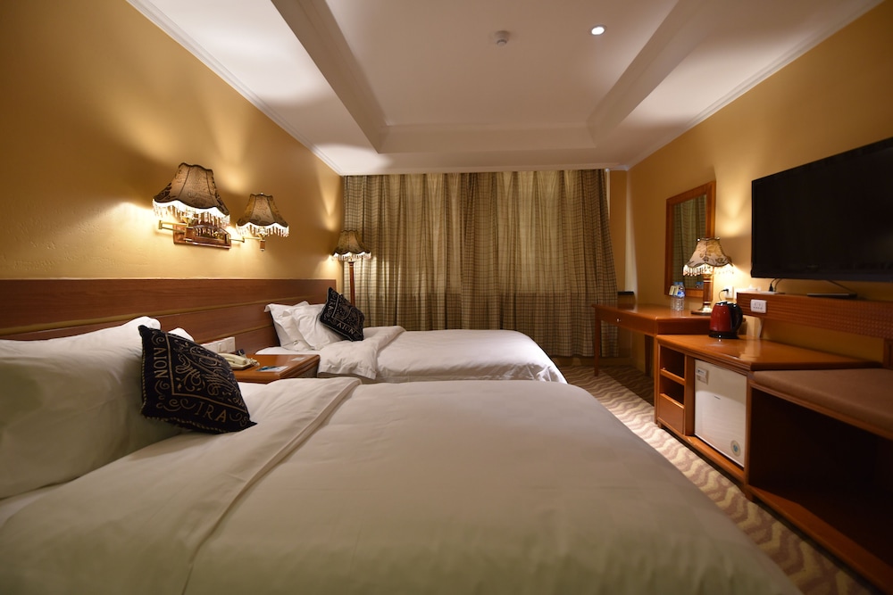 bremen hotel harbin train station