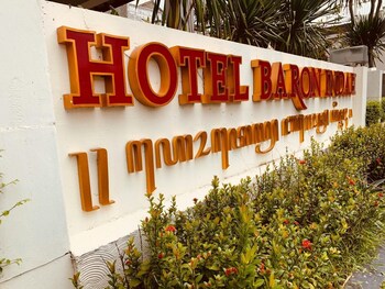 hotel baron indah solo