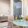 antonis apartments pool bar