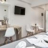 antonis apartments pool bar