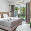 antonis apartments pool bar