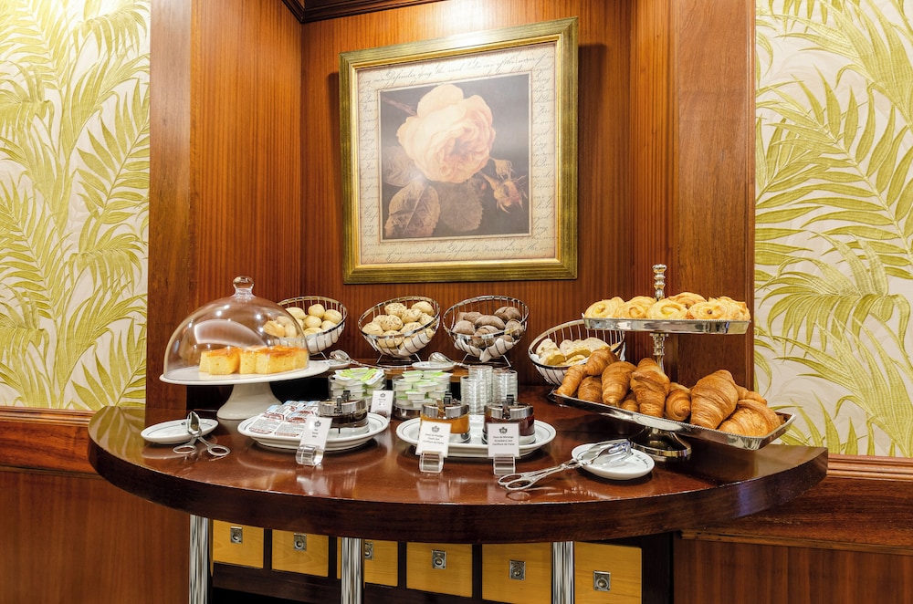 hotel metropole