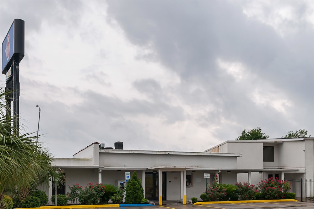 motel 6 new orleans la near downtown