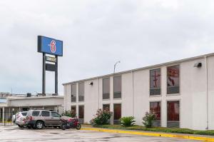 motel 6 new orleans la near downtown