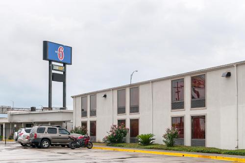 motel 6 new orleans la near downtown