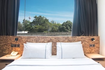 i hotel kuala lumpur