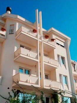 hotel villa eden