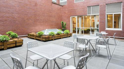 holiday inn nyc lower east side by ihg