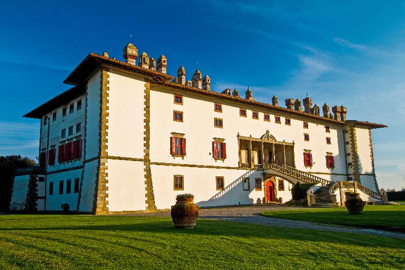 tenuta di artimino melia collection