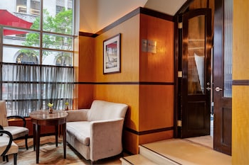 hotel giraffe by library hotel collection