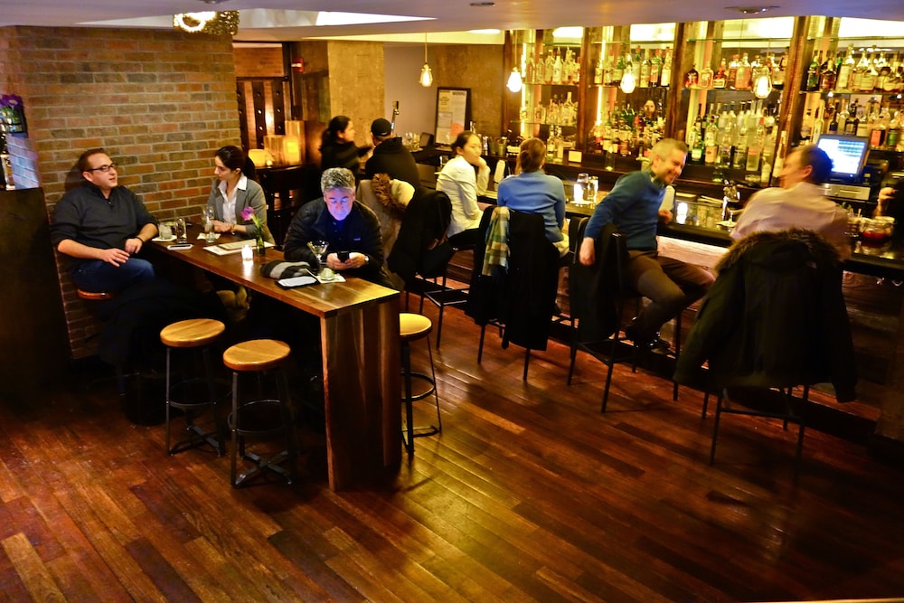 hotel giraffe by library hotel collection