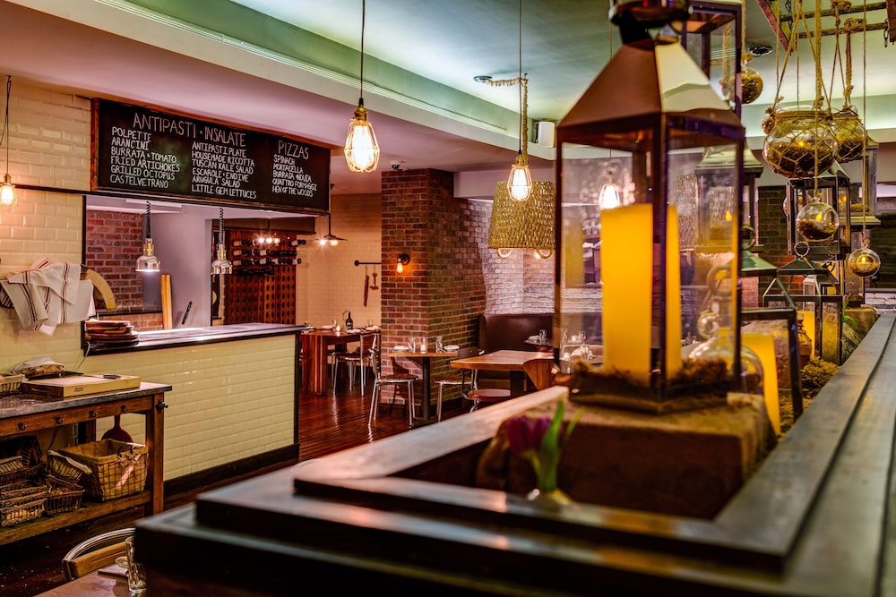 hotel giraffe by library hotel collection