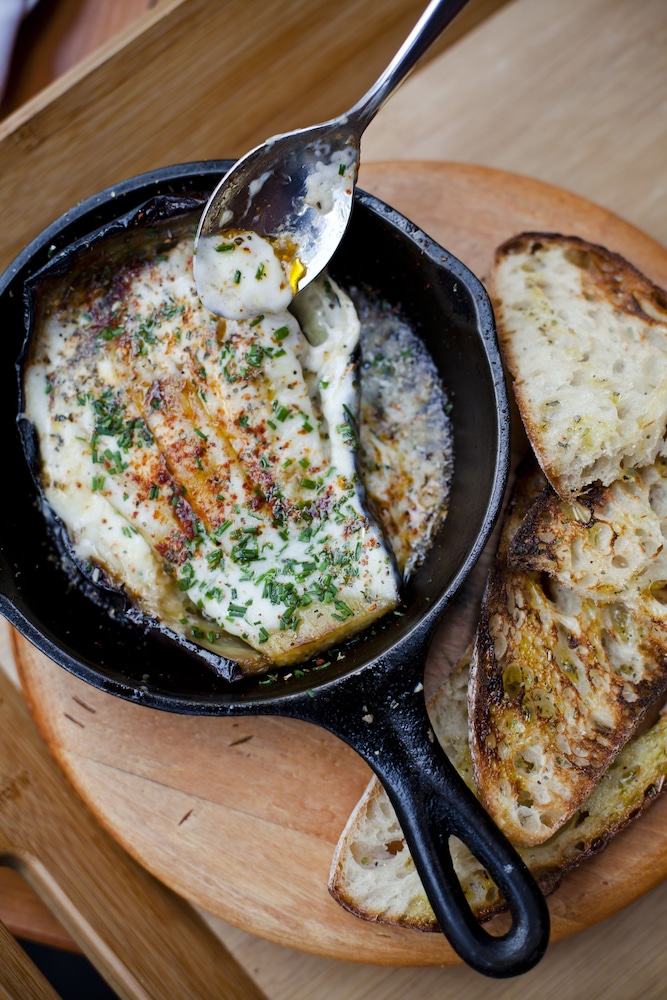 hotel giraffe by library hotel collection