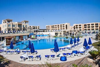 cleopatra luxury resort sharm adults only