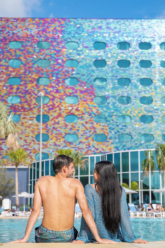 universal stella nova resort