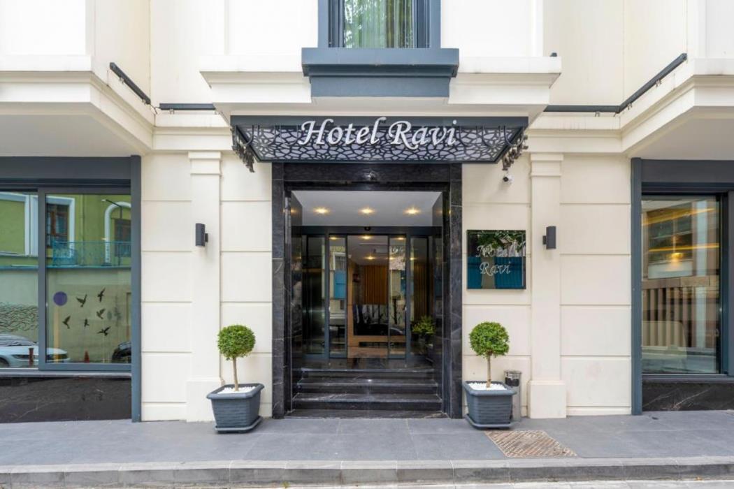 hotel ravi