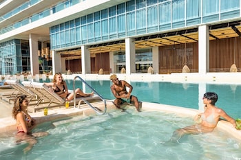hyatt vivid grand island cancun adults only all inclusive
