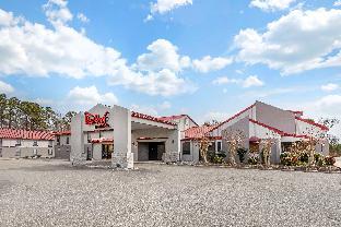 red roof inn and suites newport news