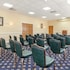 red roof inn and suites newport news