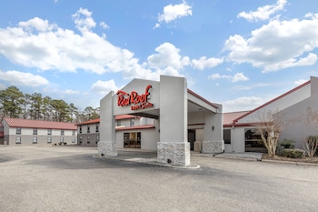 Red Roof Inn & Suites Newport News,Virginia>>Newport News,2 star