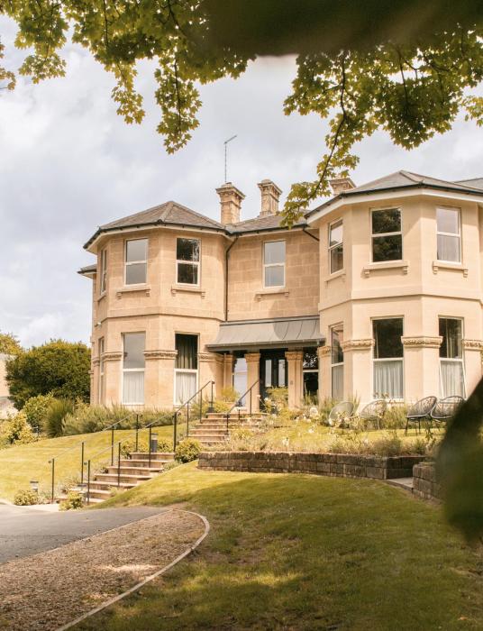 leighton townhouse adults only