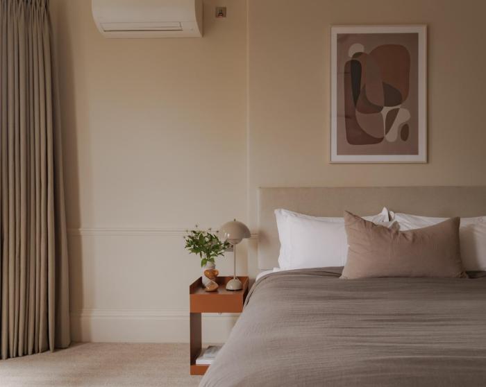 leighton townhouse adults only