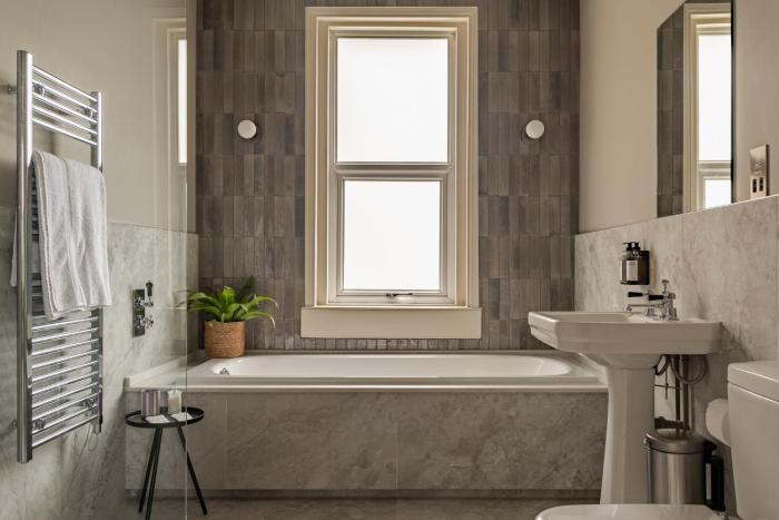 leighton townhouse adults only