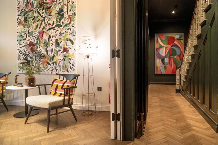 leighton townhouse adults only