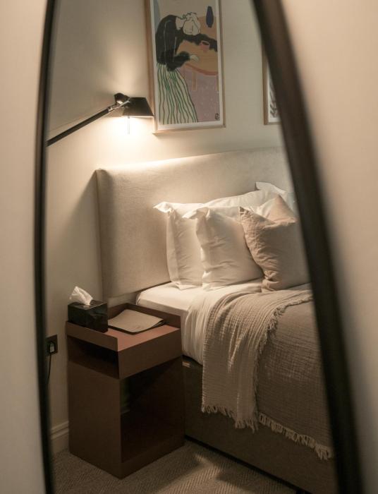 leighton townhouse adults only