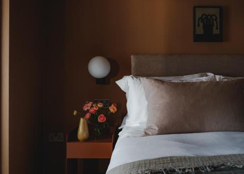 leighton townhouse adults only