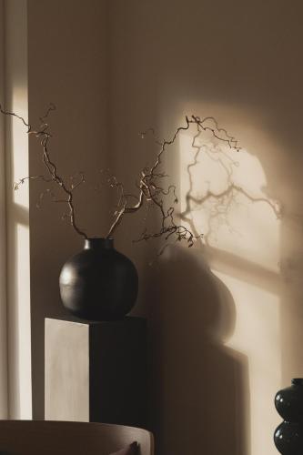 leighton townhouse adults only