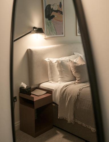 leighton townhouse adults only