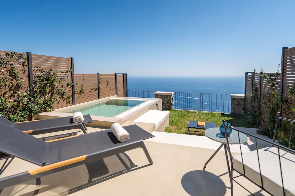 furore grand hotel