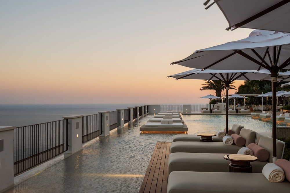 furore grand hotel
