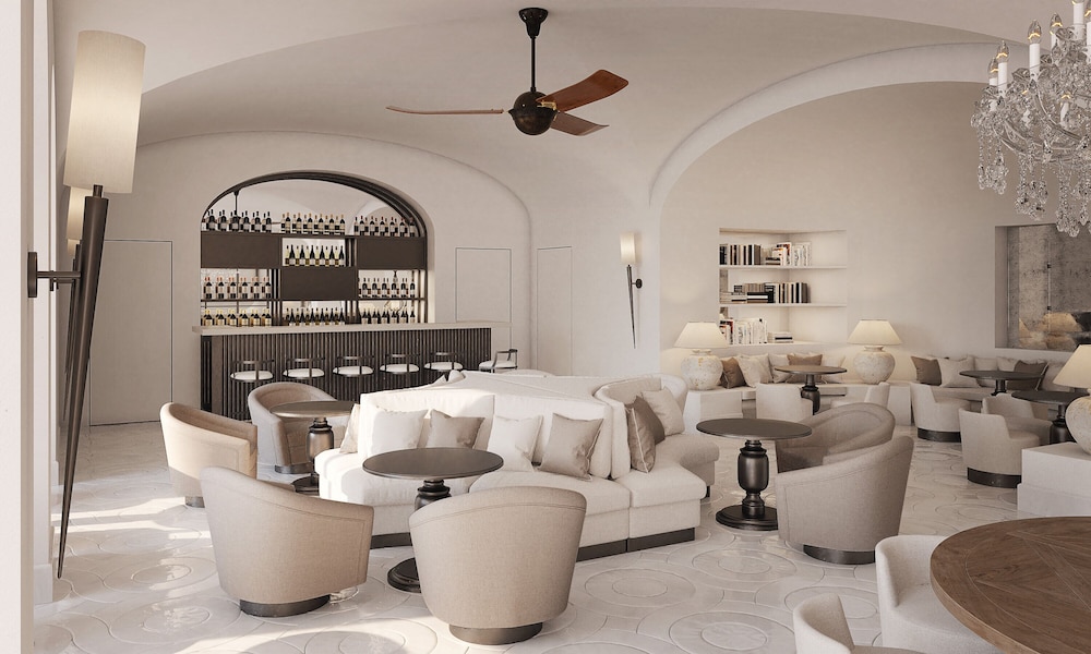 furore grand hotel