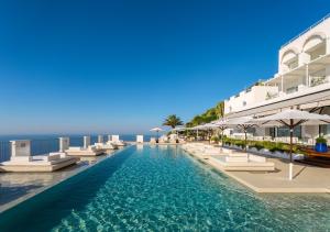 furore grand hotel