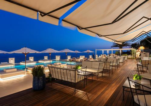 furore grand hotel