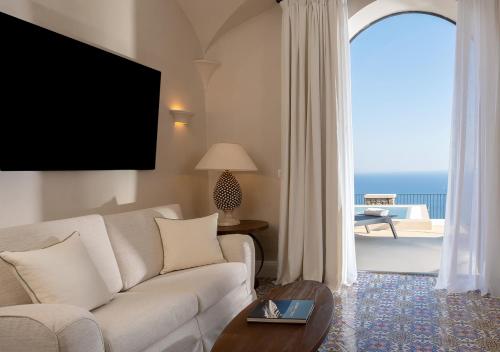 furore grand hotel
