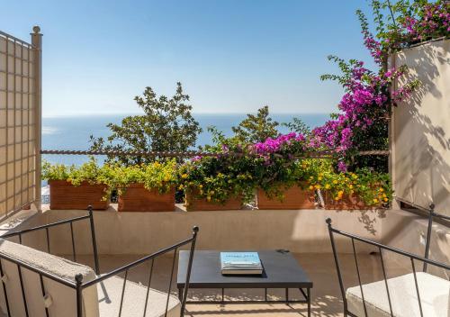 furore grand hotel