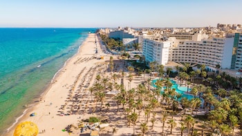 riadh palms resort and spa