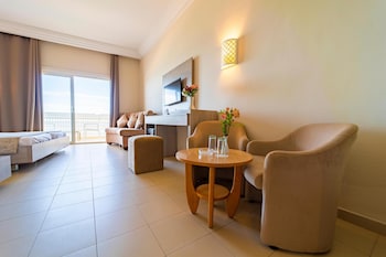 riadh palms resort and spa