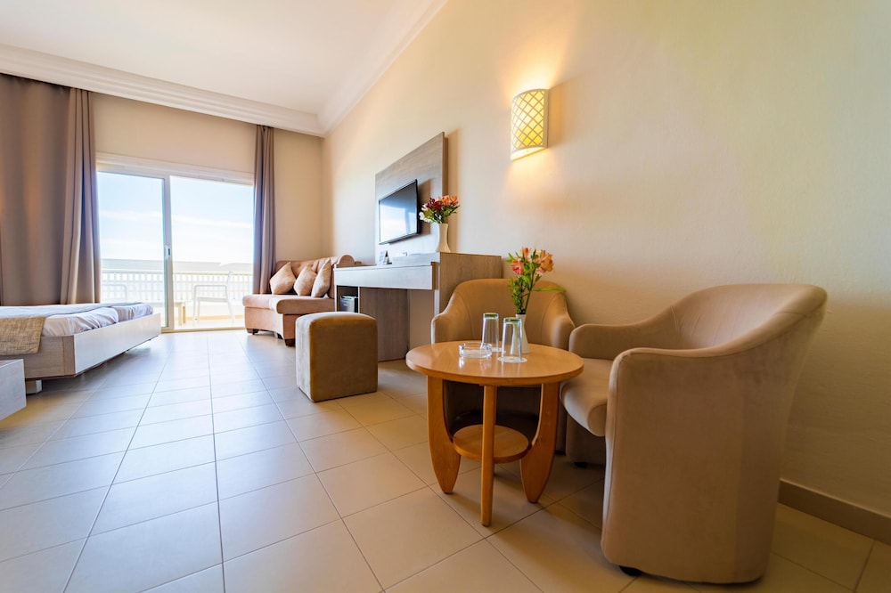 riadh palms resort and spa