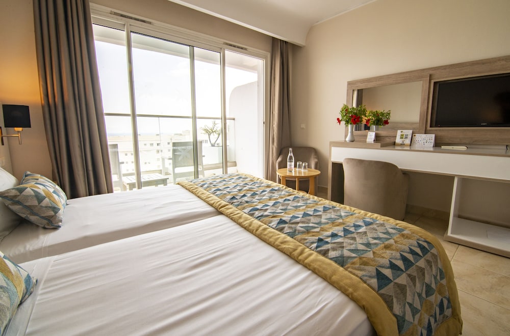 riadh palms resort and spa