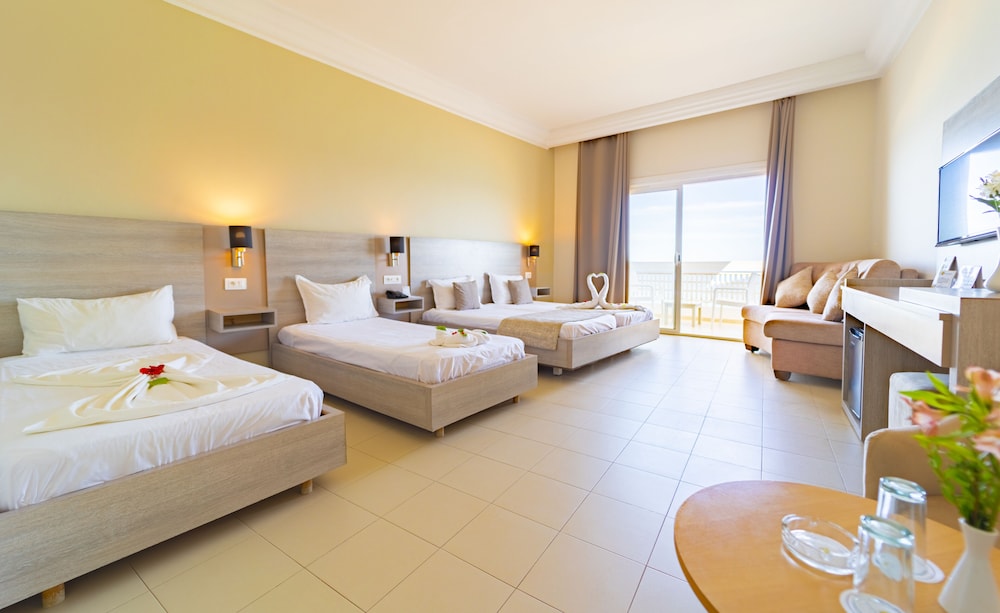 riadh palms resort and spa