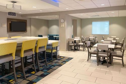 comfort inn and suites melbourne viera