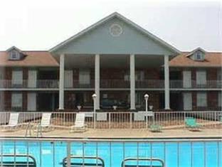 twelve oaks inn