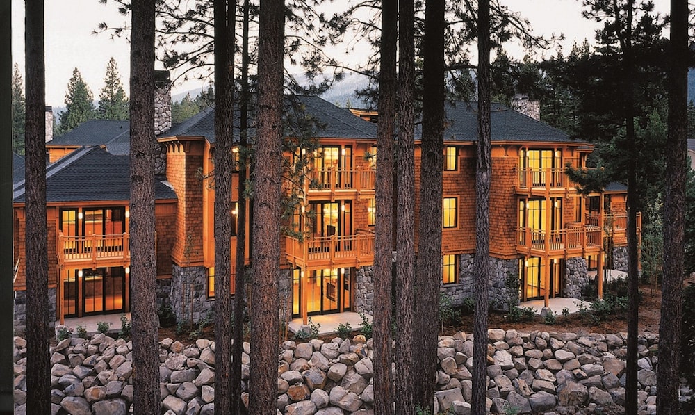 incline village