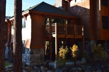 Hyatt Vacation Club At High Sierra Lodge, Lake Tahoe,Incline Village>>Crystal Bay,4 star