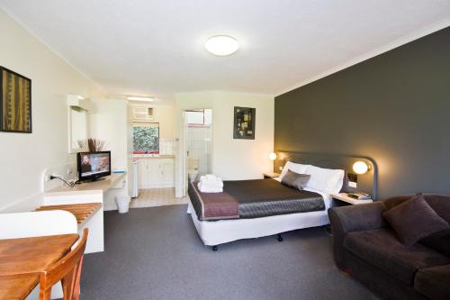 lorne coachman inn